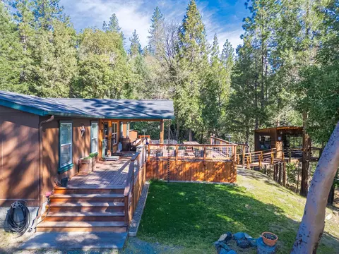 5191 Pleasant Creek Rd, Rogue River, OR 97537