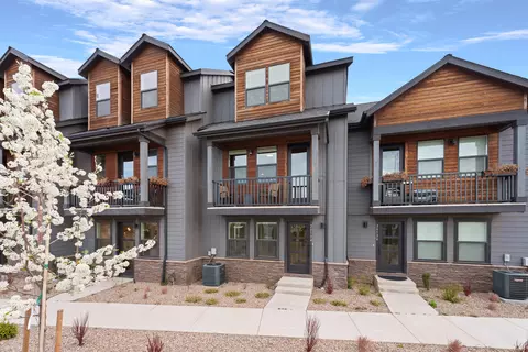 20534 Empire Ave, Bend, OR 97701