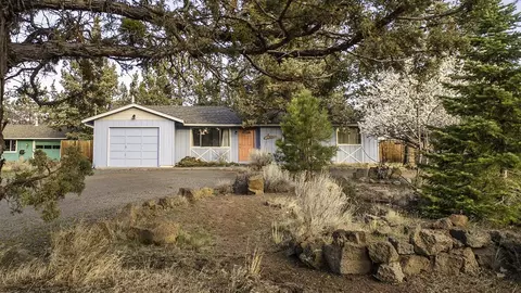 63421 Vogt Rd, Bend, OR 97701