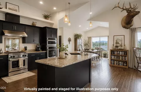 Kitchen - 1050 Azure Way, Eagle Point, OR 97524 photo 1 of 6