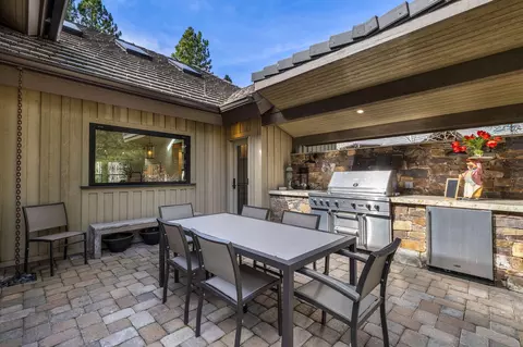 Exterior - 61727 Tam Mcarthur Loop, Bend, OR 97702 photo 6 of 15
