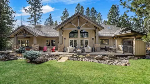 Exterior - 61727 Tam Mcarthur Loop, Bend, OR 97702 photo 2 of 15