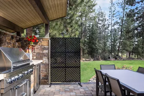 Exterior - 61727 Tam Mcarthur Loop, Bend, OR 97702 photo 7 of 15