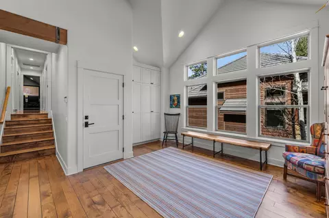 Entry Way - 61727 Tam Mcarthur Loop, Bend, OR 97702 photo 5 of 7