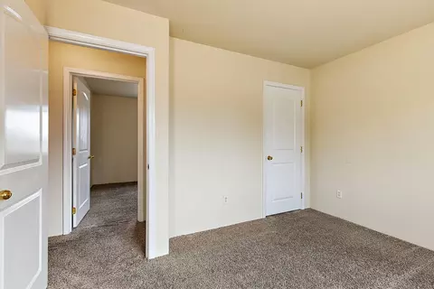 Bedroom - 450 Freeman Rd, Central Point, OR 97502 photo 4 of 6