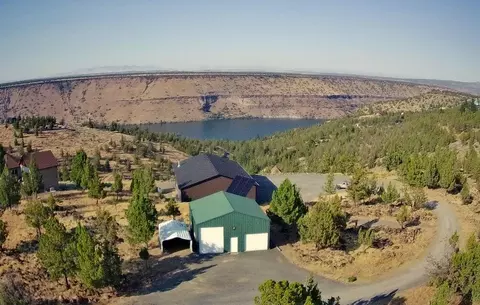 4463 SW Corral Dr, Culver, OR 97734