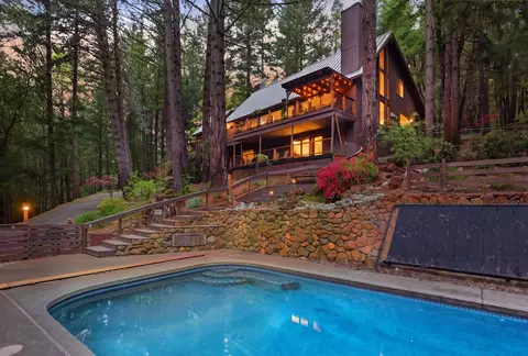 525 Ingalls Ln, Wilderville, OR 97543