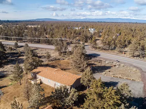 21395 Chasing Cattle Ln, Bend, OR 97701 photo 40