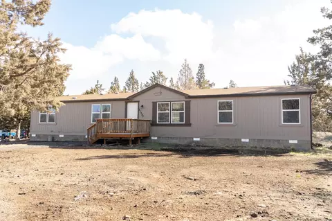21395 Chasing Cattle Ln, Bend, OR 97701