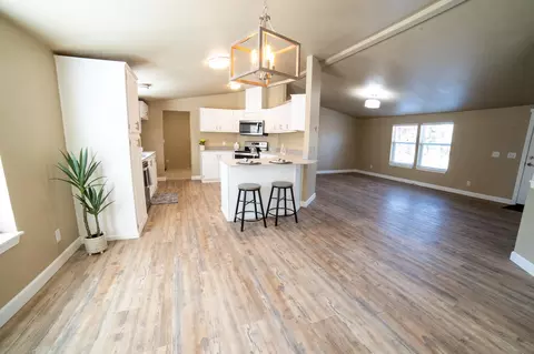 21395 Chasing Cattle Ln, Bend, OR 97701 photo 13