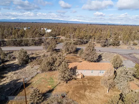 21395 Chasing Cattle Ln, Bend, OR 97701 photo 38