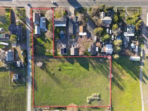 2375 Kings Hwy, Medford, OR 97501