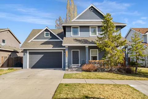 21266 Capella Pl, Bend, OR 97702