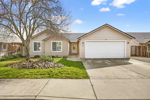 426 Westminster Dr, Eagle Point, OR 97524