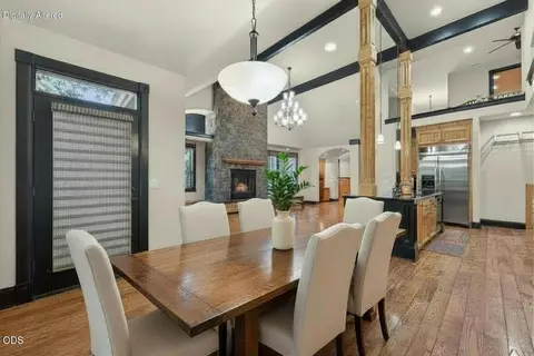 Dining - 60885 Oasis Pl, Bend, OR 97702 photo 1 of 1