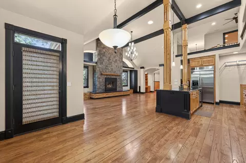 Living - 60885 Oasis Pl, Bend, OR 97702 photo 4 of 4