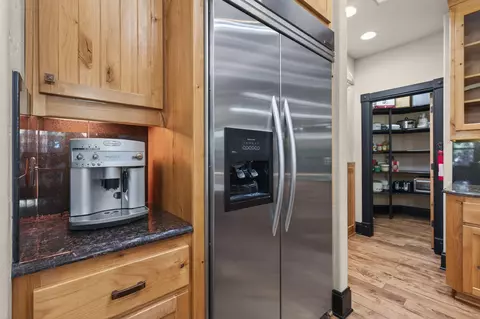 Kitchen - 60885 Oasis Pl, Bend, OR 97702 photo 1 of 1