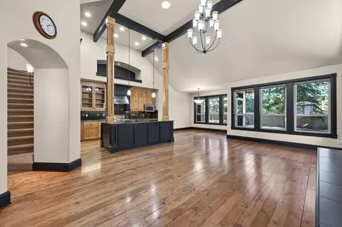 Living - 60885 Oasis Pl, Bend, OR 97702 photo 3 of 4