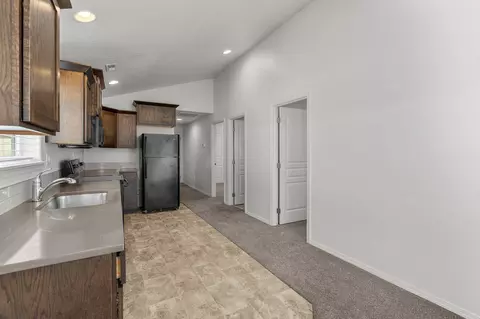 Entry Way - 858 N Trinity Way, Sisters, OR 97759 photo 4 of 4