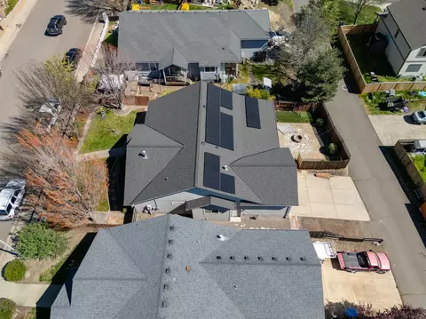 View/Area - 584 Barton Rd, Eagle Point, OR 97524 photo 1 of 5