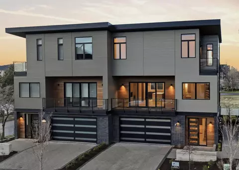 207 SW Log Ct, Bend, OR 97702