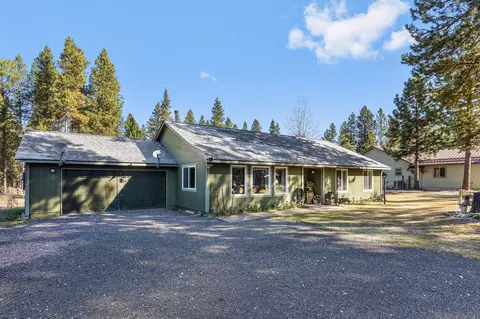 2057 Checkrein Ln, La Pine, OR 97739