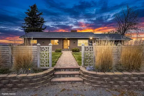 2514 S Adams Dr, Madras, OR 97741