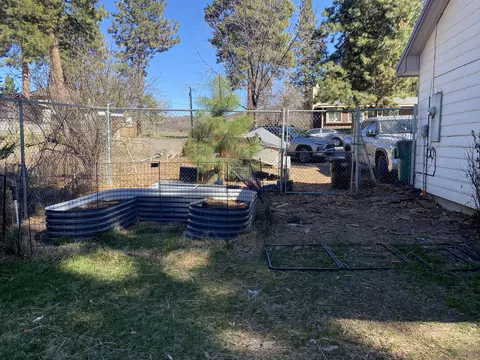 Exterior - 34626 Wrightwood Pl, Chiloquin, OR 97624 photo 9 of 10