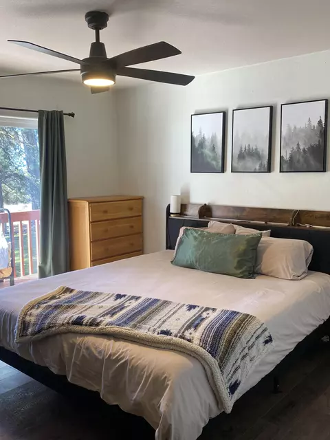 Bedroom - 34626 Wrightwood Pl, Chiloquin, OR 97624 photo 1 of 5