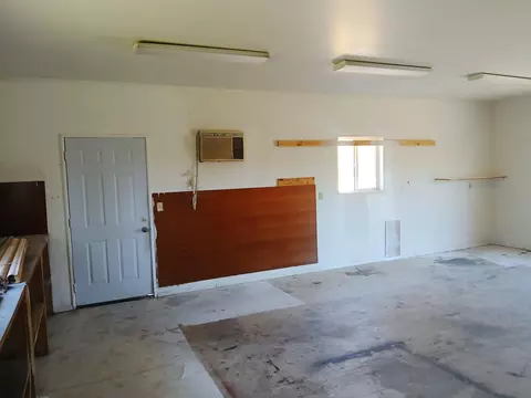 Other - 1360 W Linn Rd, Eagle Point, OR 97524 photo 13 of 16