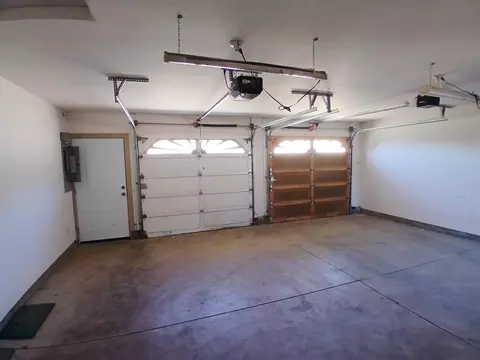 Other - 1360 W Linn Rd, Eagle Point, OR 97524 photo 7 of 16