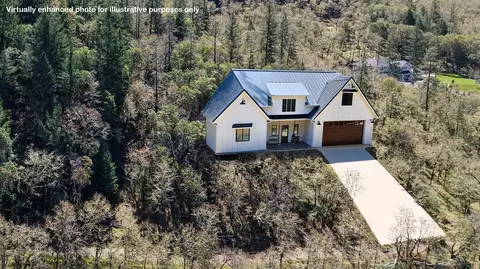 345 Whitaker Ln, Grants Pass, OR 97527 photo 10