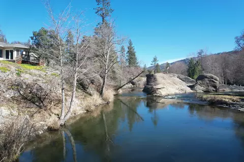 7255 Upper Applegate Rd, Jacksonville, OR 97530