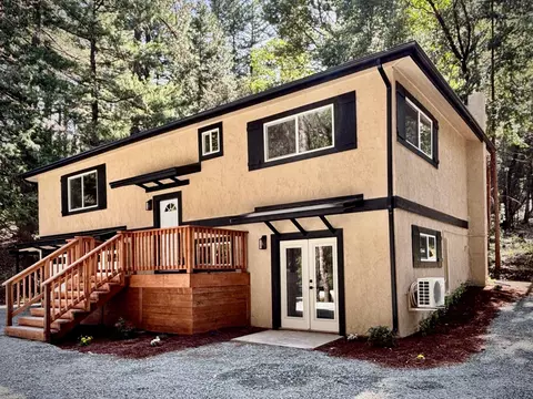 5125 Hugo Rd, Grants Pass, OR 97526