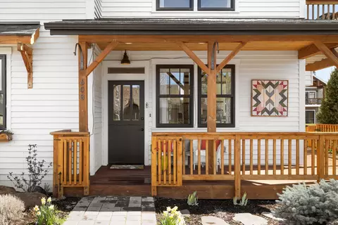 608 S Birch St, Sisters, OR 97759