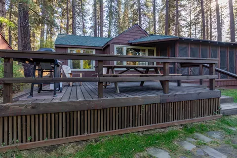 13375 SW Forest Service Road Apt 3 U2 Rd #3, U2, Camp Sherman, OR 97730