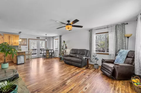 Living - 27374 Bumpy Rd, John Day, OR 97845 photo 1 of 3