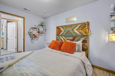 Bedroom - 27374 Bumpy Rd, John Day, OR 97845 photo 9 of 9