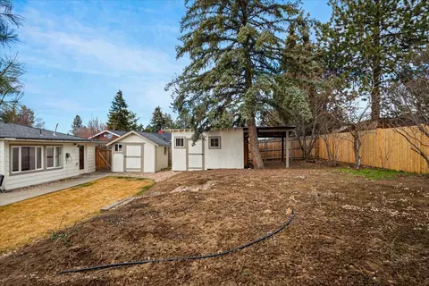 Exterior - 2154 NE Shepard Rd, Bend, OR 97701 photo 6 of 8