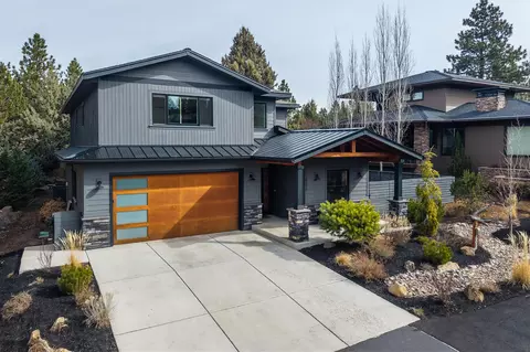 19056 NW Mount Shasta Dr, Bend, OR 97703