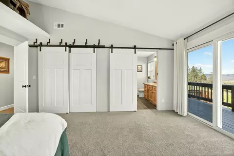 200 Mount Castle Dr, Eagle Point, OR 97524 photo 52