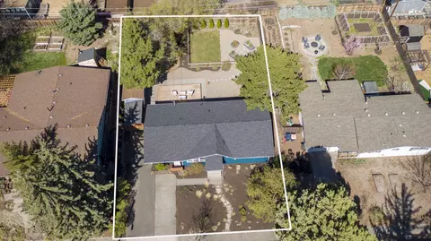 View/Area - 1304 NE Watson Dr, Bend, OR 97701 photo 1 of 5