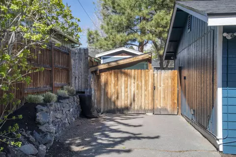 Exterior - 1304 NE Watson Dr, Bend, OR 97701 photo 10 of 12