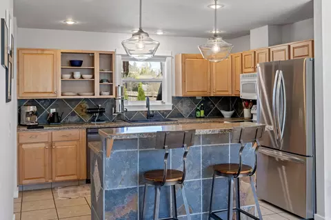 Kitchen - 1304 NE Watson Dr, Bend, OR 97701 photo 1 of 4