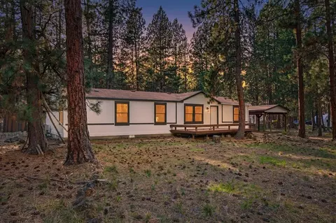60097 Agate Rd, Bend, OR 97702