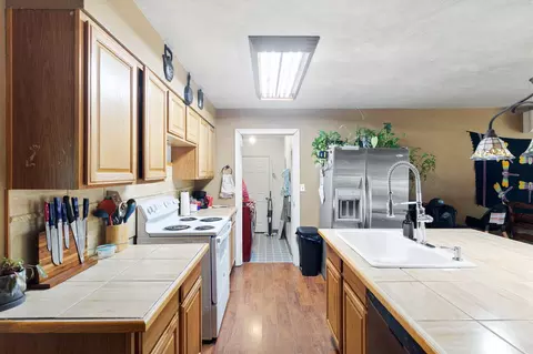 Kitchen - 6795 Holland Loop Rd, Cave Junction, OR 97523 photo 3 of 4
