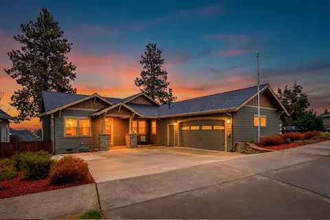 63114 Pikes Ct, Bend, OR 97701