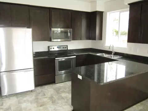Kitchen - 215 S C St, Phoenix, OR 97535 photo 1 of 2