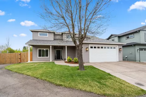 232 Willow Springs Dr, Talent, OR 97540