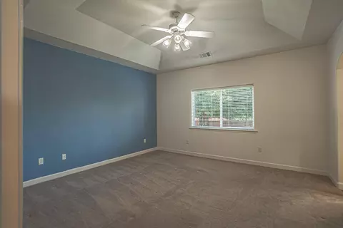 Bedroom - 160 Keystone Way, Eagle Point, OR 97524 photo 4 of 5